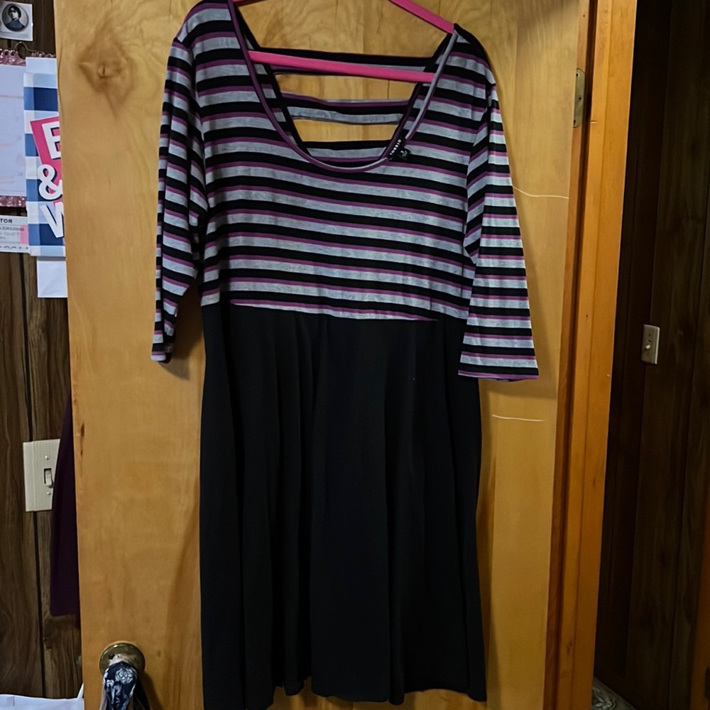 Torrd, Dress size 3, black, purple & gray!